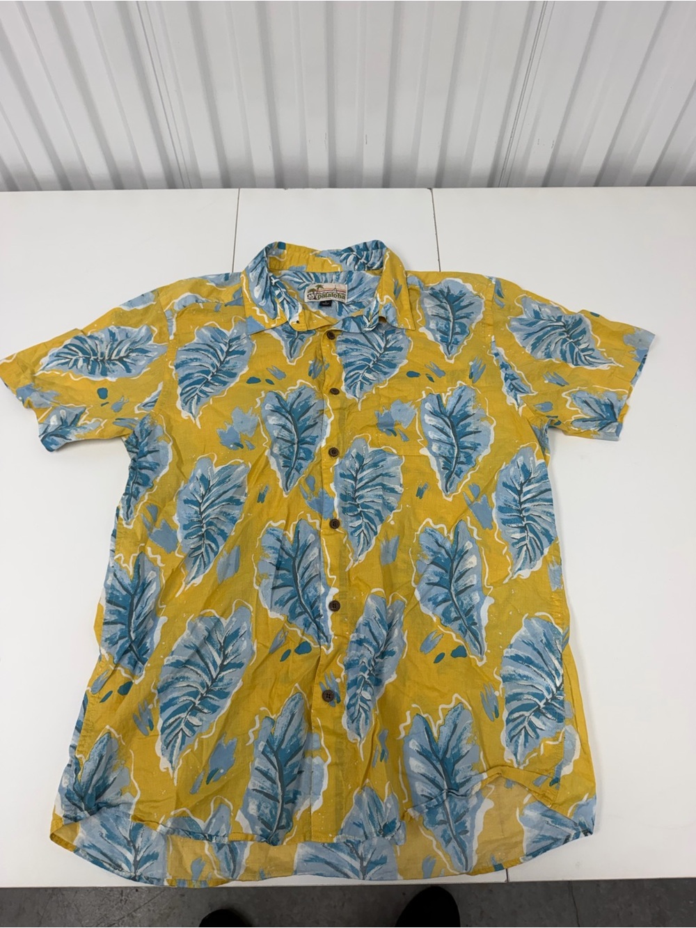 Patagonia pataloha Casual Yellow Leaf Print Button-Up Shirt
